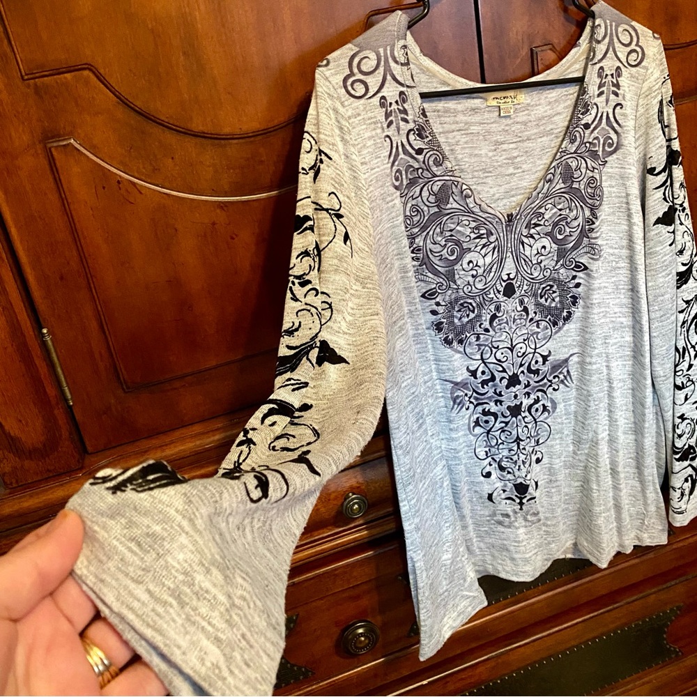 Boho Patterned Top. - image 4